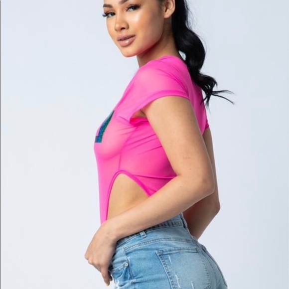 High Cut Short Sleeve Neon Pink Mesh Bodysuit - Picture 3 of 6